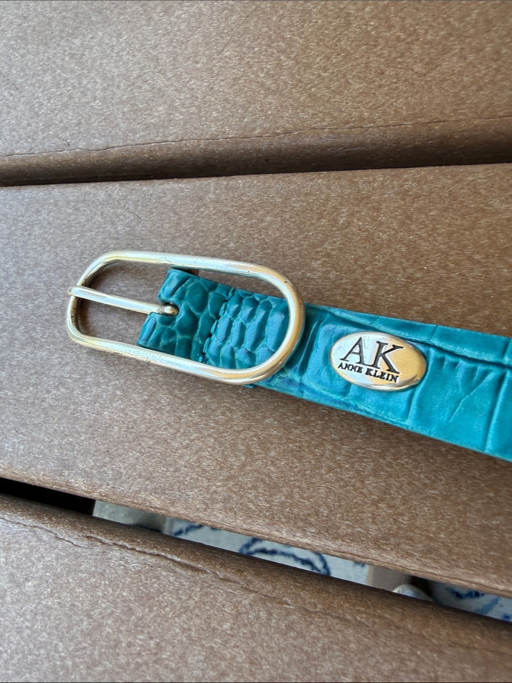 Anne Klein Agua Crocodile Embossed Leather Belt - Picture 3 of 6